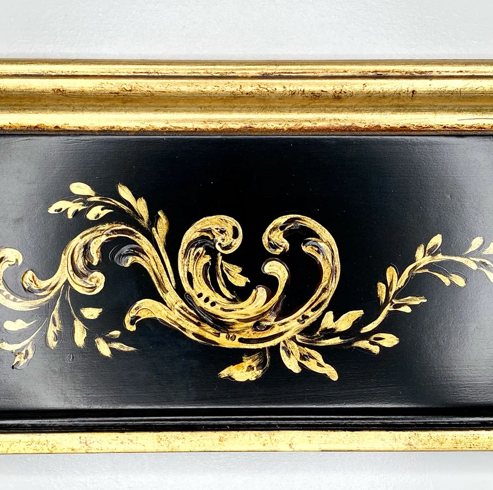 Gold leaf decoration