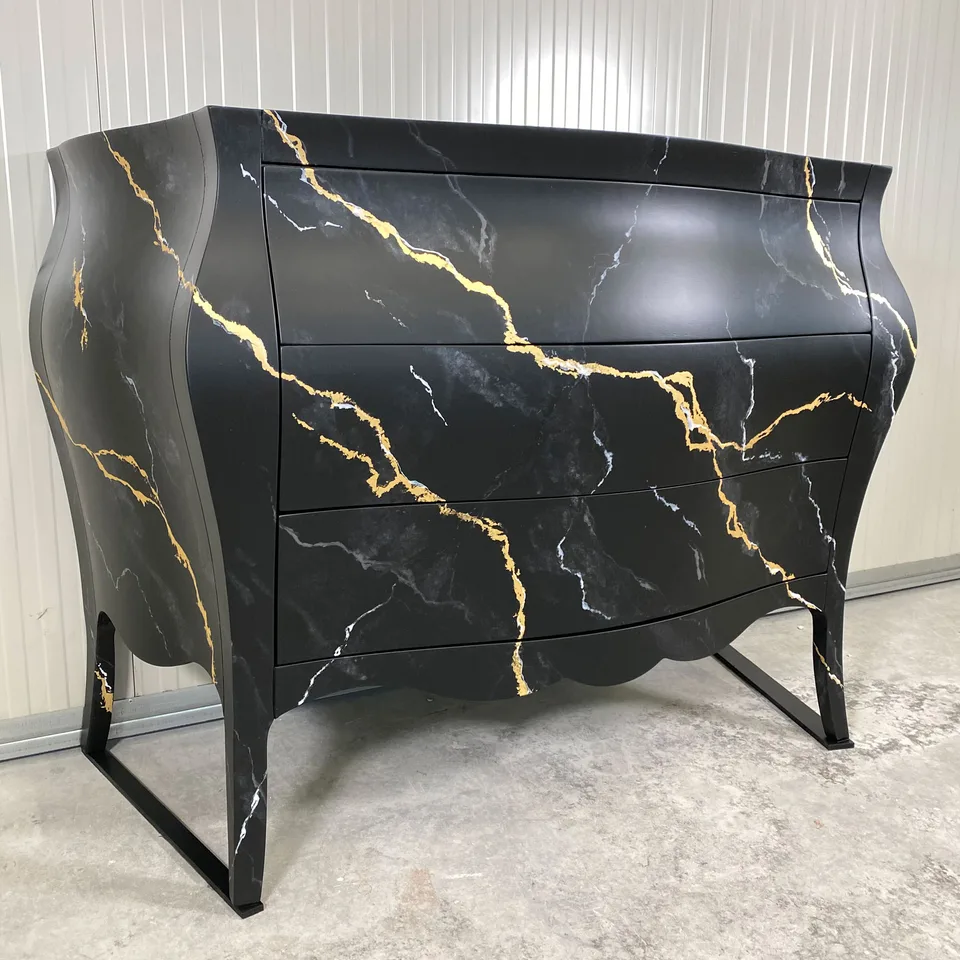 Black marble-effect console